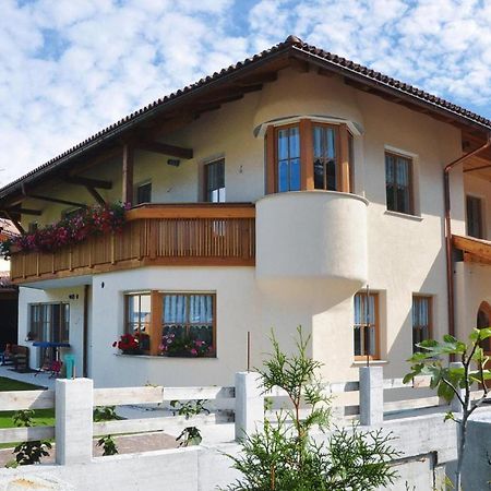 Apartment In Naz-Sciaves With Garden Natz-Schabs المظهر الخارجي الصورة