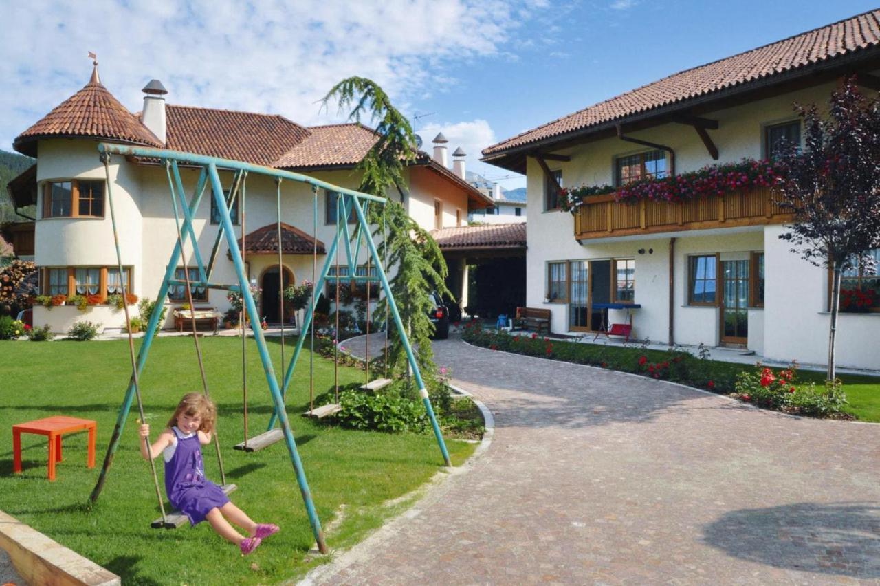 Apartment In Naz-Sciaves With Garden Natz-Schabs المظهر الخارجي الصورة